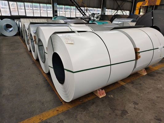 3003H26 Αλουμίνιο Χάλκινο Χρωματιστή επιχρισμένη Αλουμίνιο Σκουβάδες και Downpipes 0,45 * 1000 Χρωματιστή επιχρισμένη αλουμίνιο περιτύλιγμα